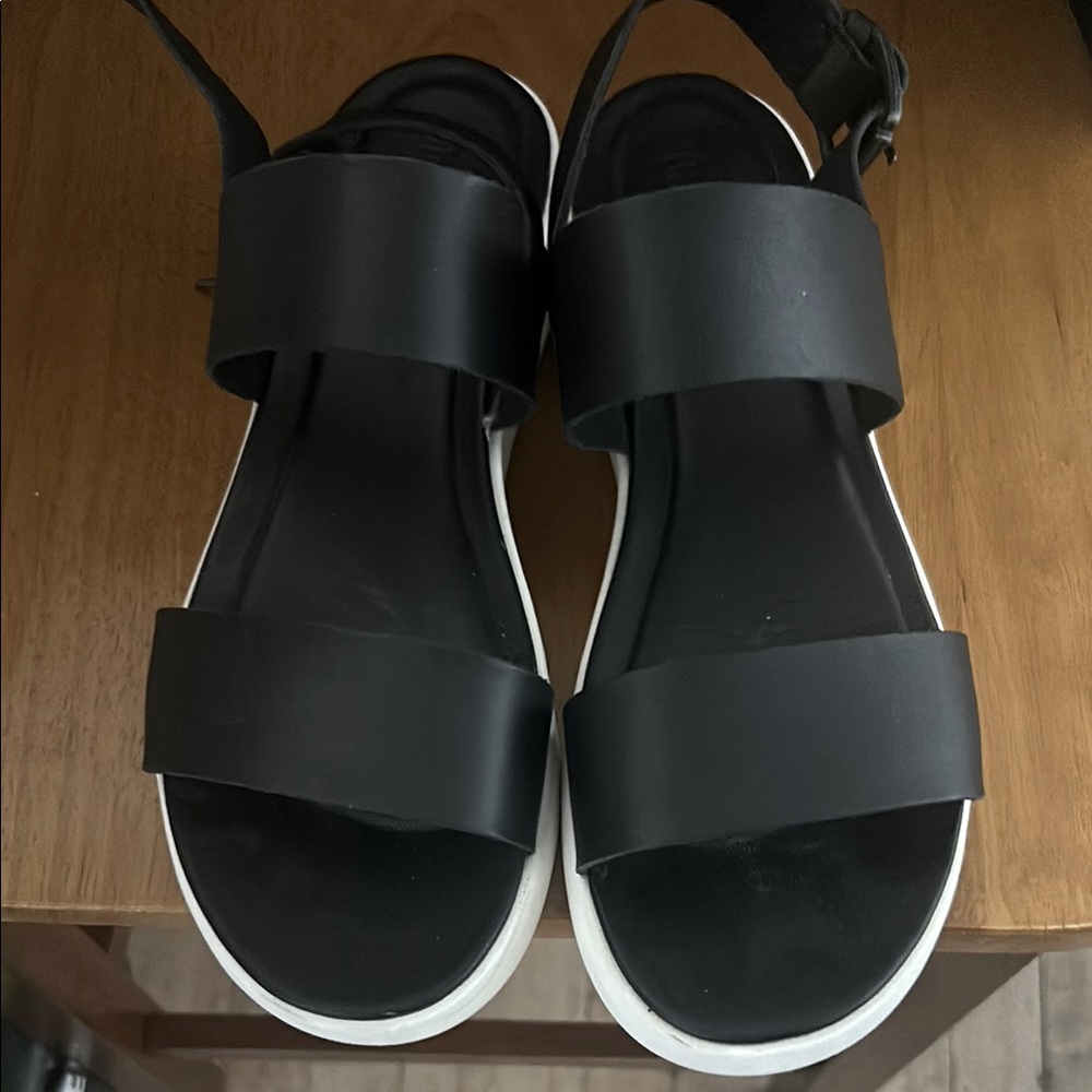 Black Timberland Platform Strap Sandals